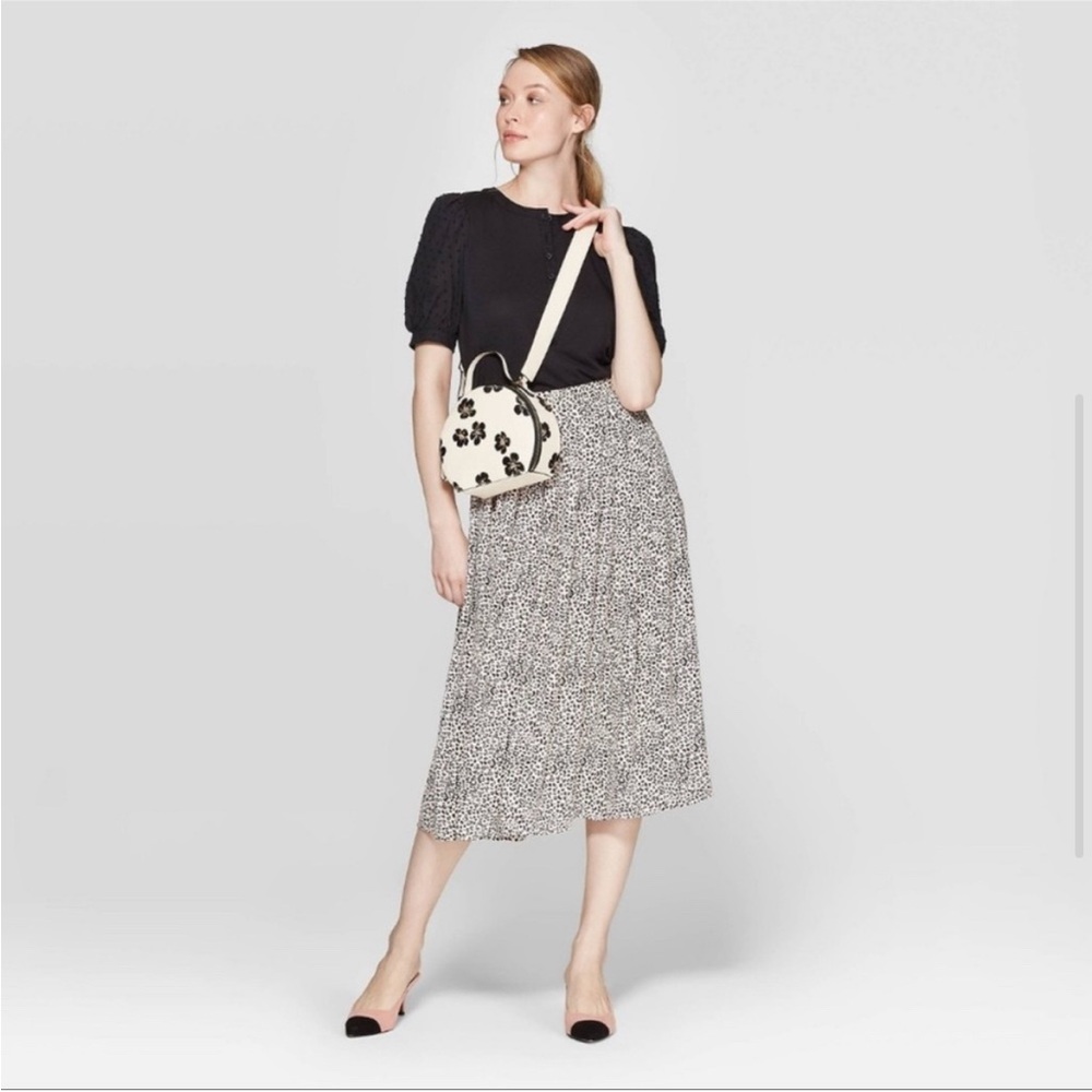 Who What Wear Sz 8 Blush Pink Leopard Print Pleated Skirt